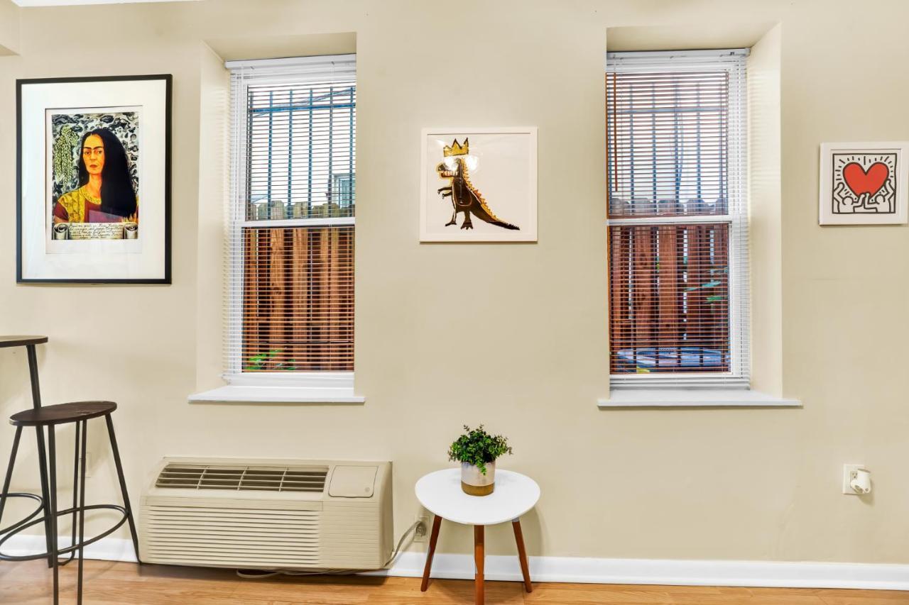 Rittenhouse Studio Apartment With Patio By Act פילדלפיה מראה חיצוני תמונה